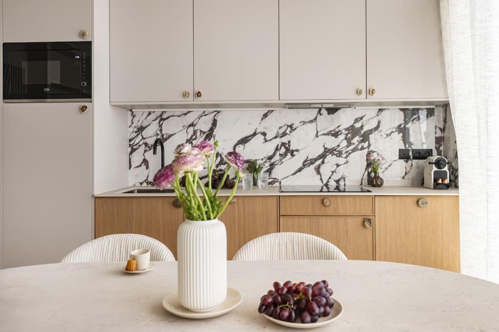 The Olympia Suite - Duke Housing Parigi Esterno foto